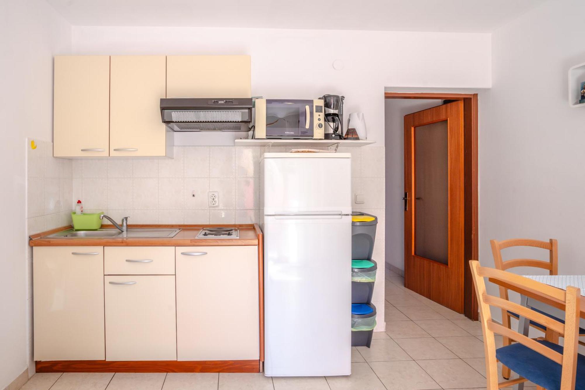 Sunny Apartment Valbandon 法扎纳 外观 照片